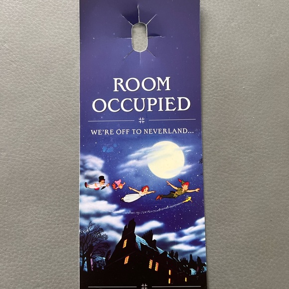 Disney World Resort Guest Room Privacy Sign - DND Door Hanger - Peter Pan. - Picture 5 of 6